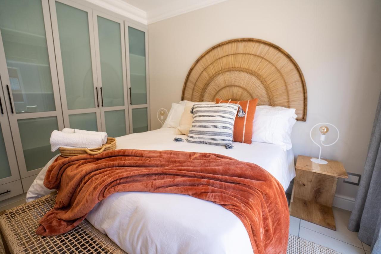 Deja Blue Beachfront Villa, Newly Renovated Langstrand Exteriör bild